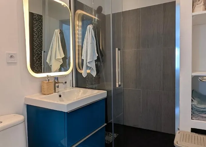 Apartment Pleasant Bright - And Pool View Le Cannet